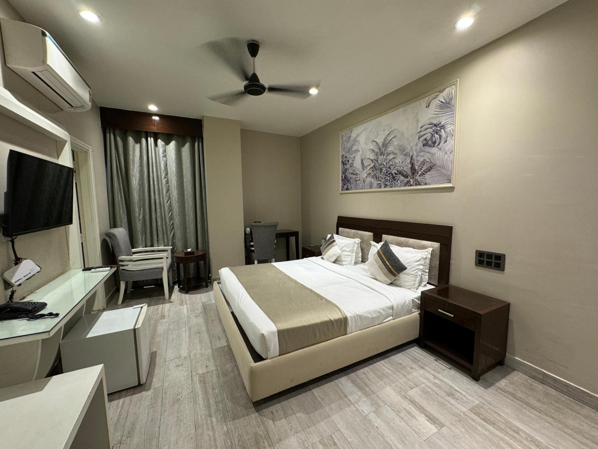Skon Boutique By Orion Hotels Nueva Delhi Exterior foto